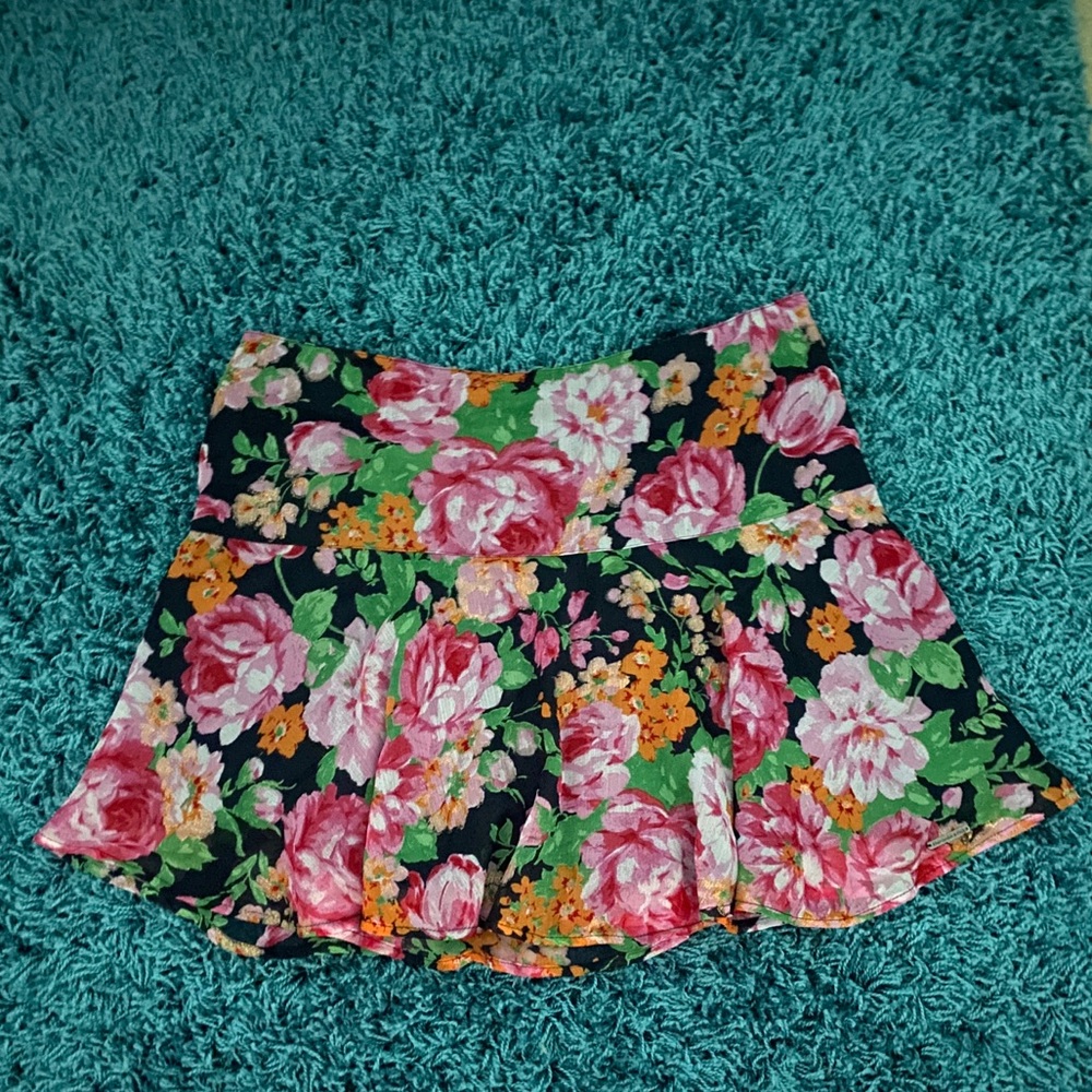 floral skirt